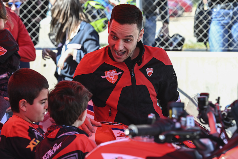 005_MATINAL_ROUTE CV 50_KARTODROMO LUCAS GUERRERO_CHIVA_EMILIO_ZAMORA_DUCATI_STUNT_TEAM_MOTOR_SHOW_FEBRERO_jose_royo_2020