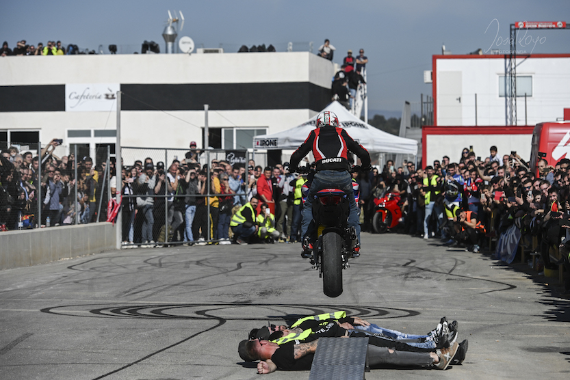 027_MATINAL_ROUTE CV 50_KARTODROMO LUCAS GUERRERO_CHIVA_EMILIO_ZAMORA_DUCATI_STUNT_TEAM_MOTOR_SHOW_FEBRERO_jose_royo_2020