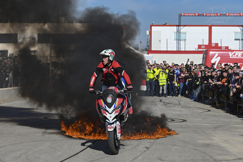 030_MATINAL_ROUTE CV 50_KARTODROMO LUCAS GUERRERO_CHIVA_EMILIO_ZAMORA_DUCATI_STUNT_TEAM_MOTOR_SHOW_FEBRERO_jose_royo_2020
