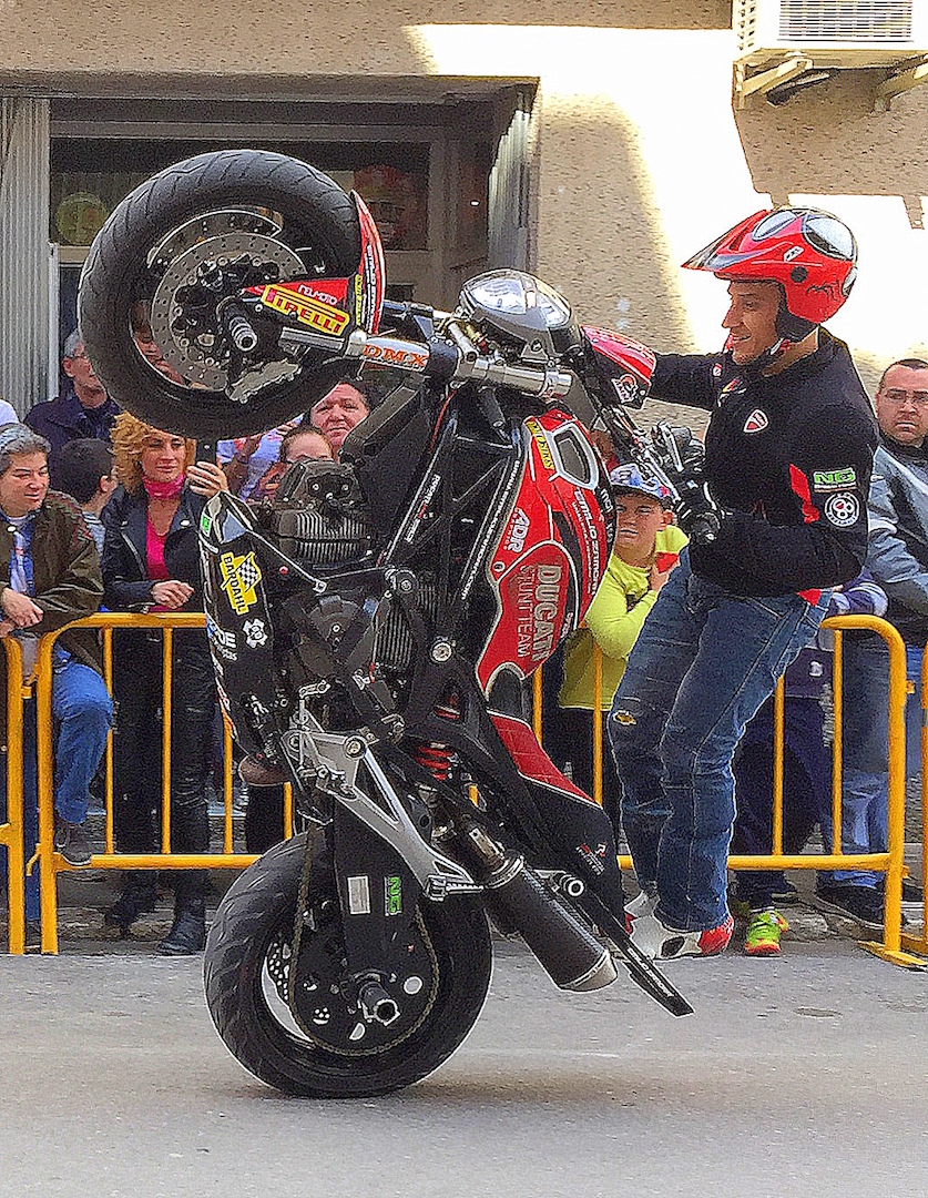 28_MATINAL MOTERA MEL DE ROMER_MOGENTE_MOIXENT_VALENCIA_EMILIO_ZAMORA_DUCATI_STUNT_TEAM_RIDER_MOTOR_SHOW_ESPECTACULO_WHEELIE_DMX_ADR GRAPHICS_MOTOSTION_BARDAHL_KFRE_NG_DUCATISTAS_NZI