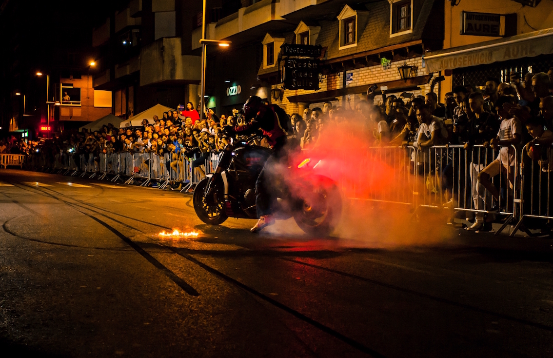 09_EMILIO_ZAMORA_DUCATI_STUNT_TEAM_MOTOR_SHOW_ESPECTACULO_EXHIBICION_MOTO_QUAD_COCHE_DRIFT_LA BAÑEZA_BY_TRAZANDO_FINO