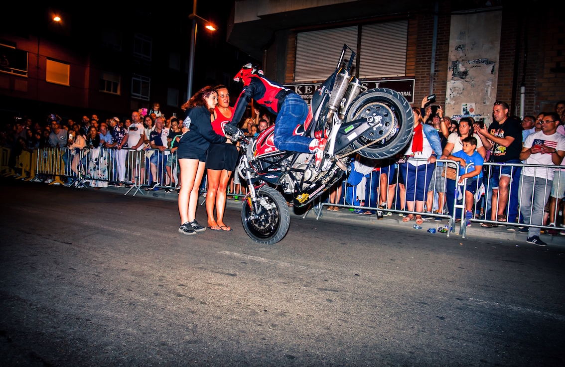 21_EMILIO_ZAMORA_DUCATI_STUNT_TEAM_MOTOR_SHOW_ESPECTACULO_EXHIBICION_MOTO_QUAD_COCHE_DRIFT_LA BAÑEZA_BY_TRAZANDO_FINO
