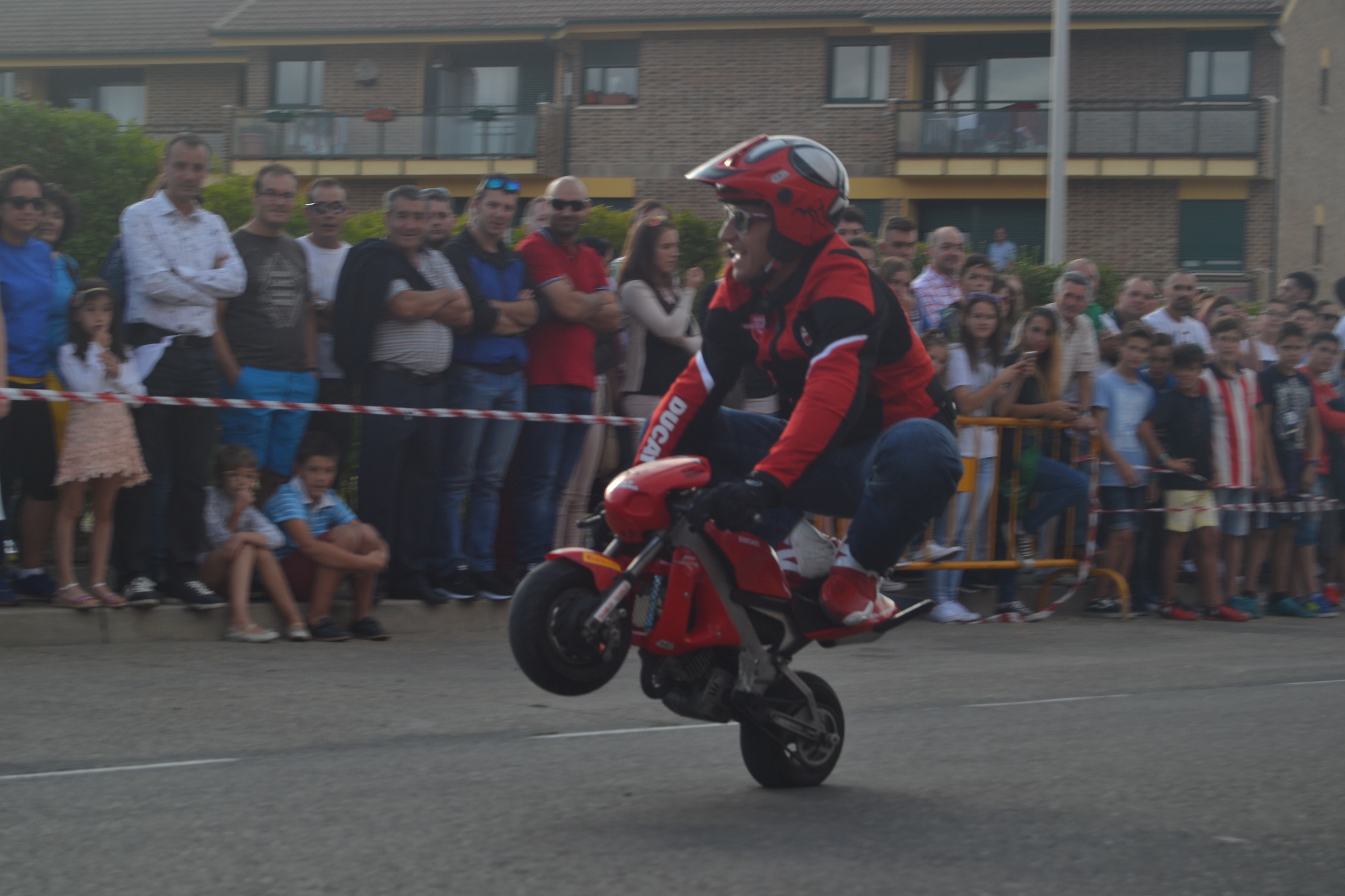 04_SALDAÑA_PALENCIA_EMILIO_ZAMORA_DUCATI_STUNT_TEAM_MOTOR_SOHW_ESPECTACULO_MOTOCICLISMO_EXHIBICION_2017_MONSTER_CABALLITO_WHEELIE_INVERTIDO_DRIFT_QUAD