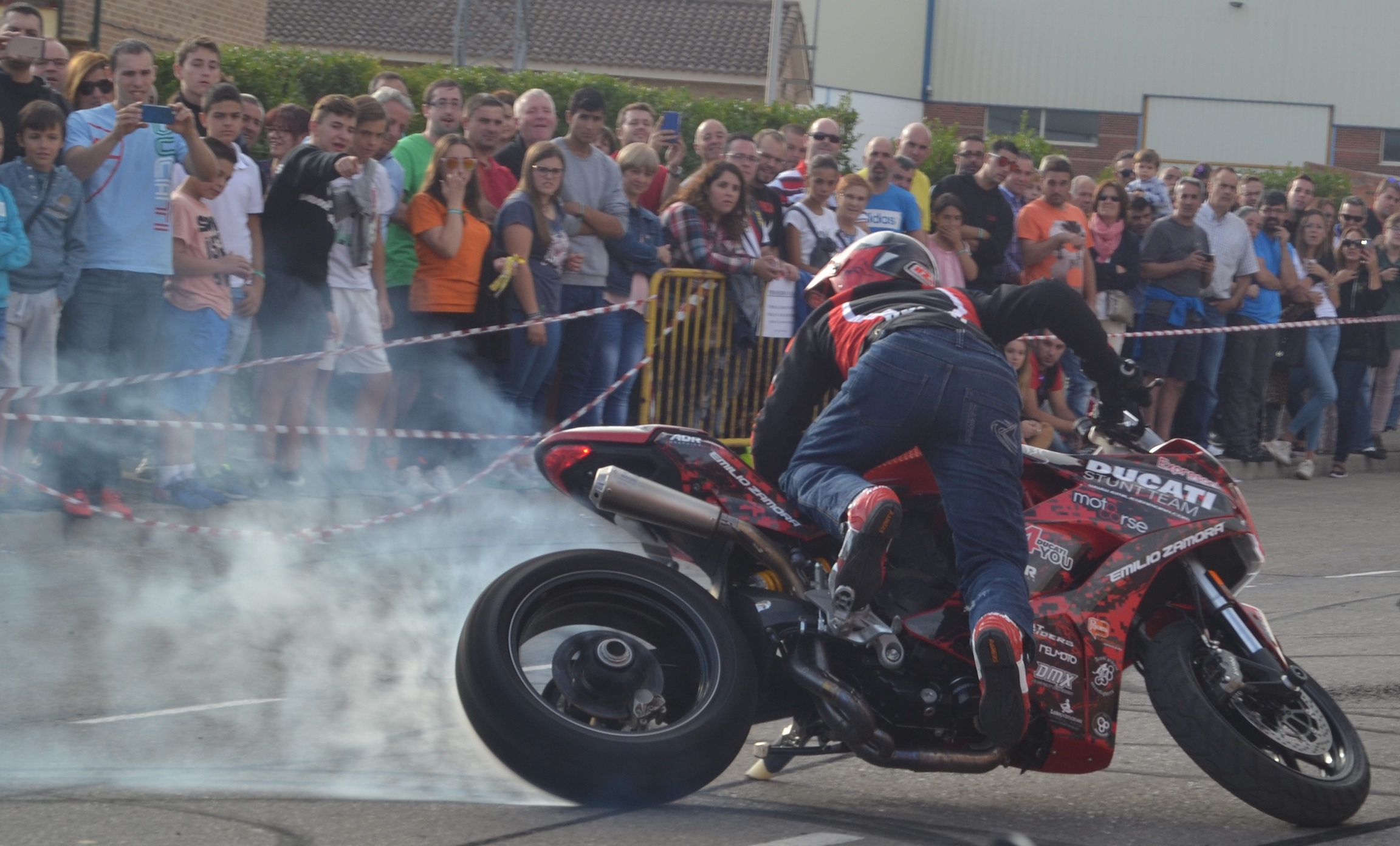 16_SALDAÑA_PALENCIA_EMILIO_ZAMORA_DUCATI_STUNT_TEAM_MOTOR_SOHW_ESPECTACULO_MOTOCICLISMO_EXHIBICION_2017_MONSTER_CABALLITO_WHEELIE_INVERTIDO_DRIFT_QUAD