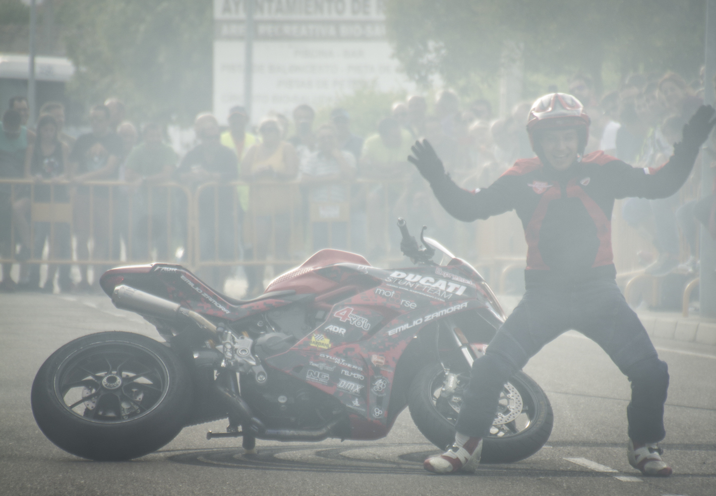 9_ROELOS DE SAYAGO_EMILIO_ZAMORA_DUCATI_STUNT_TEAM_MOTOR_SHOW_ESPECTACULO_MOTO_QUAD_FREESTYLE_COCHE_DRIFT_MINIBIKE_LEGEND_CAR_XDIAVEL_MONSTER_SUPERSPORT_FELIPE_HERNANDEZ_2017