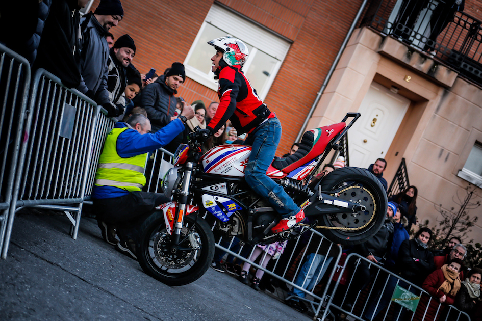 031_LA LEYENDA CONTINUA_CANTALEJO_SEGOVIA_2020_EMILIO ZAMORA_DUCATI_STUNT_TEAM_MOTOR_SHOW_ESPECTACULO_MOTO_CONCENTRACION_FIESTA_MATINAL_NZI_ADR_RAINERS_DMX_BARDAHL_EXPRESARTE_XBIKE