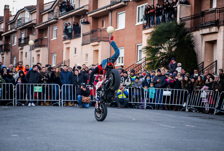 040_LA LEYENDA CONTINUA_CANTALEJO_SEGOVIA_2020_EMILIO ZAMORA_DUCATI_STUNT_TEAM_MOTOR_SHOW_ESPECTACULO_MOTO_CONCENTRACION_FIESTA_MATINAL_NZI_ADR_RAINERS_DMX_BARDAHL_EXPRESARTE_XBIKE