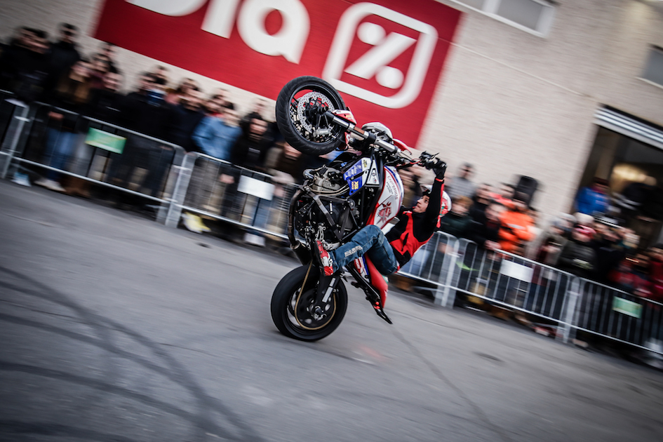 052_LA LEYENDA CONTINUA_CANTALEJO_SEGOVIA_2020_EMILIO ZAMORA_DUCATI_STUNT_TEAM_MOTOR_SHOW_ESPECTACULO_MOTO_CONCENTRACION_FIESTA_MATINAL_NZI_ADR_RAINERS_DMX_BARDAHL_EXPRESARTE_XBIKE