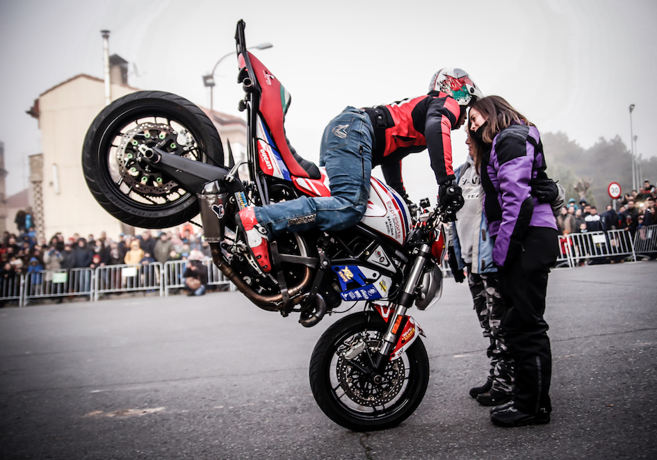 057_LA LEYENDA CONTINUA_CANTALEJO_SEGOVIA_2020_EMILIO ZAMORA_DUCATI_STUNT_TEAM_MOTOR_SHOW_ESPECTACULO_MOTO_CONCENTRACION_FIESTA_MATINAL_NZI_ADR_RAINERS_DMX_BARDAHL_EXPRESARTE_XBIKE