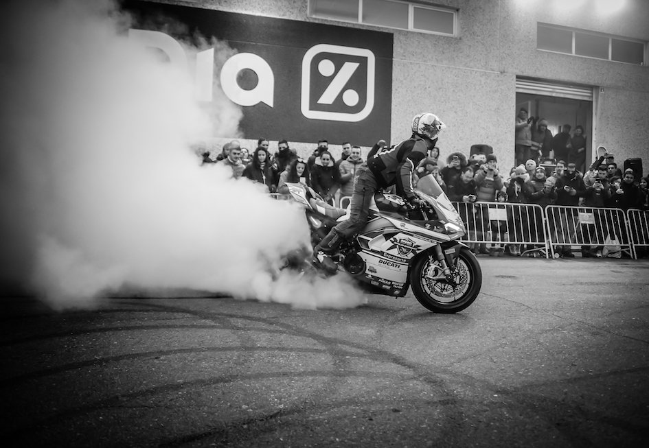 068_LA LEYENDA CONTINUA_CANTALEJO_SEGOVIA_2020_EMILIO ZAMORA_DUCATI_STUNT_TEAM_MOTOR_SHOW_ESPECTACULO_MOTO_CONCENTRACION_FIESTA_MATINAL_NZI_ADR_RAINERS_DMX_BARDAHL_EXPRESARTE_XBIKE