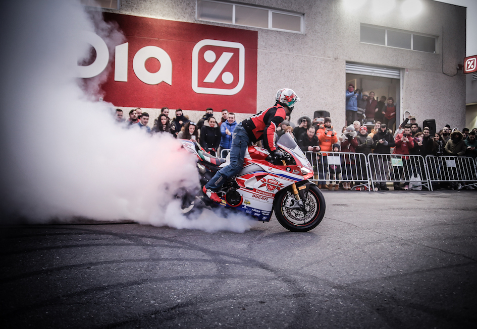 070_LA LEYENDA CONTINUA_CANTALEJO_SEGOVIA_2020_EMILIO ZAMORA_DUCATI_STUNT_TEAM_MOTOR_SHOW_ESPECTACULO_MOTO_CONCENTRACION_FIESTA_MATINAL_NZI_ADR_RAINERS_DMX_BARDAHL_EXPRESARTE_XBIKE