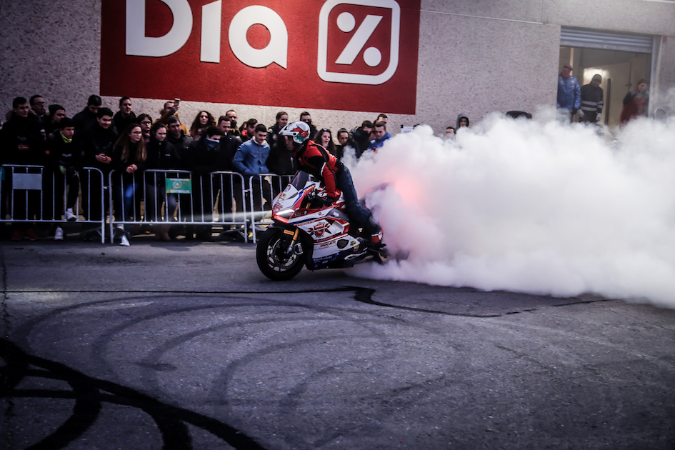 082_LA LEYENDA CONTINUA_CANTALEJO_SEGOVIA_2020_EMILIO ZAMORA_DUCATI_STUNT_TEAM_MOTOR_SHOW_ESPECTACULO_MOTO_CONCENTRACION_FIESTA_MATINAL_NZI_ADR_RAINERS_DMX_BARDAHL_EXPRESARTE_XBIKE