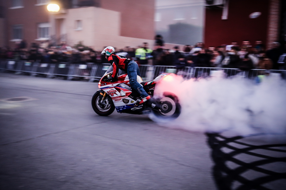 084_LA LEYENDA CONTINUA_CANTALEJO_SEGOVIA_2020_EMILIO ZAMORA_DUCATI_STUNT_TEAM_MOTOR_SHOW_ESPECTACULO_MOTO_CONCENTRACION_FIESTA_MATINAL_NZI_ADR_RAINERS_DMX_BARDAHL_EXPRESARTE_XBIKE