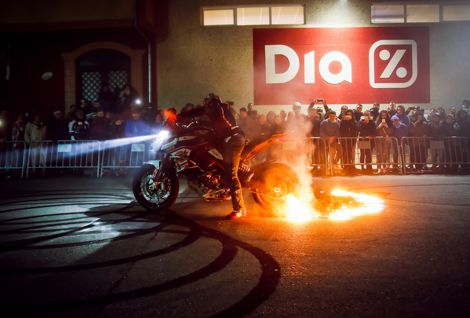 109_LA LEYENDA CONTINUA_CANTALEJO_SEGOVIA_2020_EMILIO ZAMORA_DUCATI_STUNT_TEAM_MOTOR_SHOW_ESPECTACULO_MOTO_CONCENTRACION_FIESTA_MATINAL_NZI_ADR_RAINERS_DMX_BARDAHL_EXPRESARTE_XBIKE