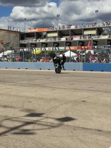 DUCATI XDIAVEL_STUNT_SHOW_EMILIO_ZAMORA_TEAM_VALENCIA_NASCAR_FEST_2016_CIRCUIT_COMUNITAT_VALENCIANA_JAULA_BURN_ENERGY_DRINK