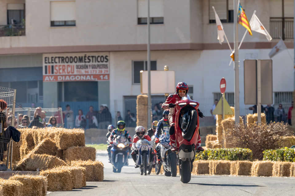 001_PREMIO_INTERNACIONAL_MOTOCICLISMO_CULLERA_EMILIO_ZAMORA_DUCATI_STUNT_TEAM_MOTOR_SHOW_WHEELIE_PANIGALE_V4_JULIAN_SIMON_CLASSIC_RACE_MOTORBIKE_STOPPIE_CABALLITO_COMUNIDAD_VALENCIANA_2018