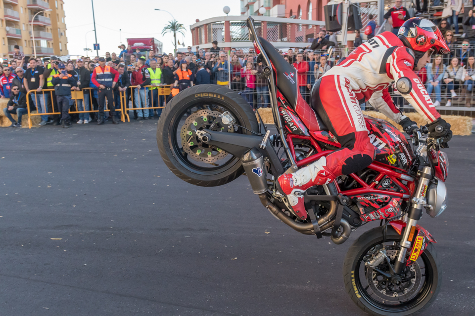 005_PREMIO_INTERNACIONAL_MOTOCICLISMO_CULLERA_EMILIO_ZAMORA_DUCATI_STUNT_TEAM_MOTOR_SHOW_WHEELIE_PANIGALE_V4_JULIAN_SIMON_CLASSIC_RACE_MOTORBIKE_STOPPIE_CABALLITO_COMUNIDAD_VALENCIANA_2018