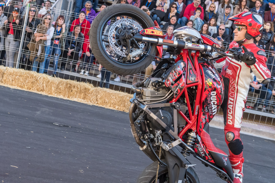 007_PREMIO_INTERNACIONAL_MOTOCICLISMO_CULLERA_EMILIO_ZAMORA_DUCATI_STUNT_TEAM_MOTOR_SHOW_WHEELIE_PANIGALE_V4_JULIAN_SIMON_CLASSIC_RACE_MOTORBIKE_STOPPIE_CABALLITO_COMUNIDAD_VALENCIANA_2018
