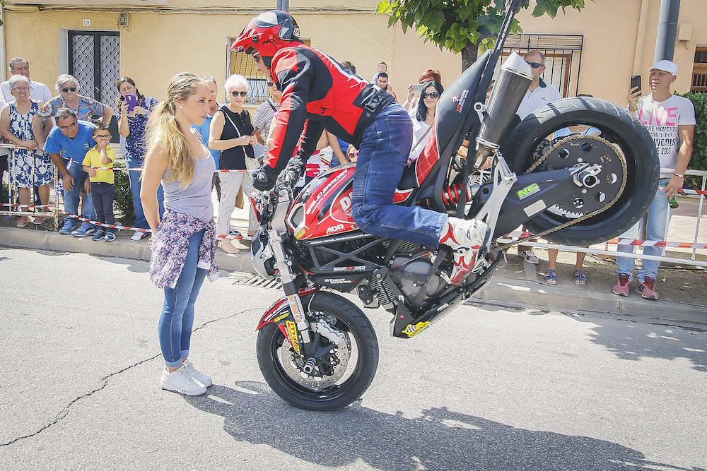008 VILLAREJO DE SALVANES_EMILIO_ZAMORA_DUCATI_STUNT_TEAM_MOTOR_SHOW_ESPECTACULO_FREESTYLE_QUAD_MOTO_WHEELIE_STOPPIE_BURN OUT_MADRID_DIVERTIDO_DIVERSION_EXHIBICION_2017