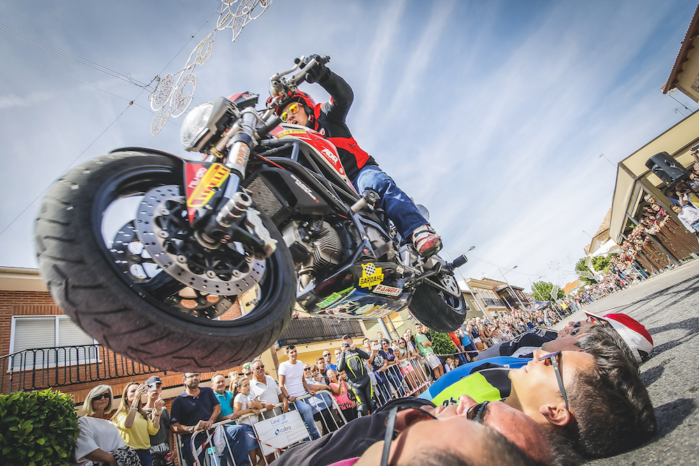 025 VILLAREJO DE SALVANES_EMILIO_ZAMORA_DUCATI_STUNT_TEAM_MOTOR_SHOW_ESPECTACULO_FREESTYLE_QUAD_MOTO_WHEELIE_STOPPIE_BURN OUT_MADRID_DIVERTIDO_DIVERSION_EXHIBICION_2017