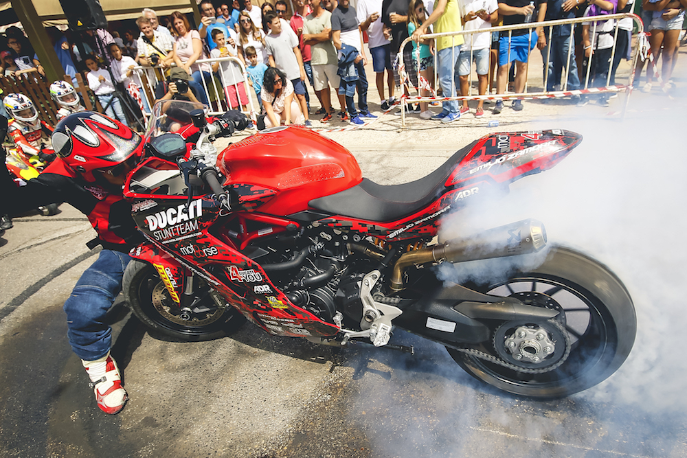 033 VILLAREJO DE SALVANES_EMILIO_ZAMORA_DUCATI_STUNT_TEAM_MOTOR_SHOW_ESPECTACULO_FREESTYLE_QUAD_MOTO_WHEELIE_STOPPIE_BURN OUT_MADRID_DIVERTIDO_DIVERSION_EXHIBICION_2017