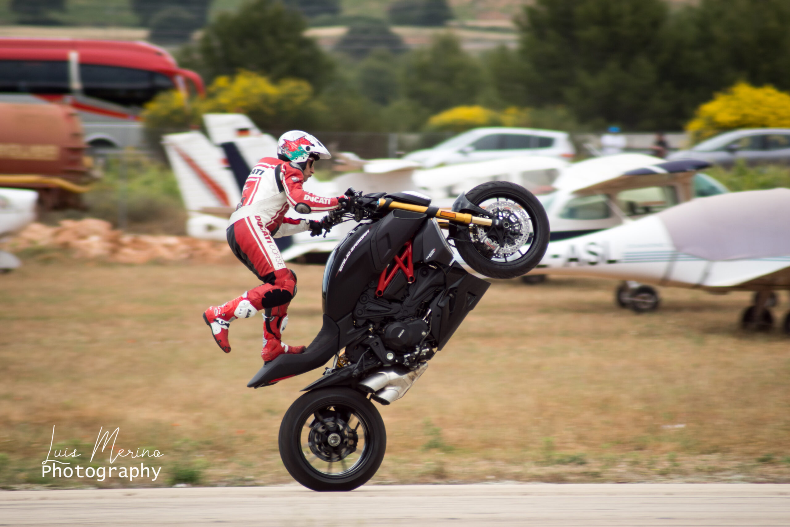 010_CEVA REQUENA_CAMPEONATO_VUELO_ACROBATICO_AERODROMO_EL REBOLLAR_REQUENA_EMILIO_ZAMORA_DUCATI_STUNT_TEAM_MOTOR_SHOW_ESPECTACULO_FOTO_LUIS_MERINO_HERRAIZ_2019