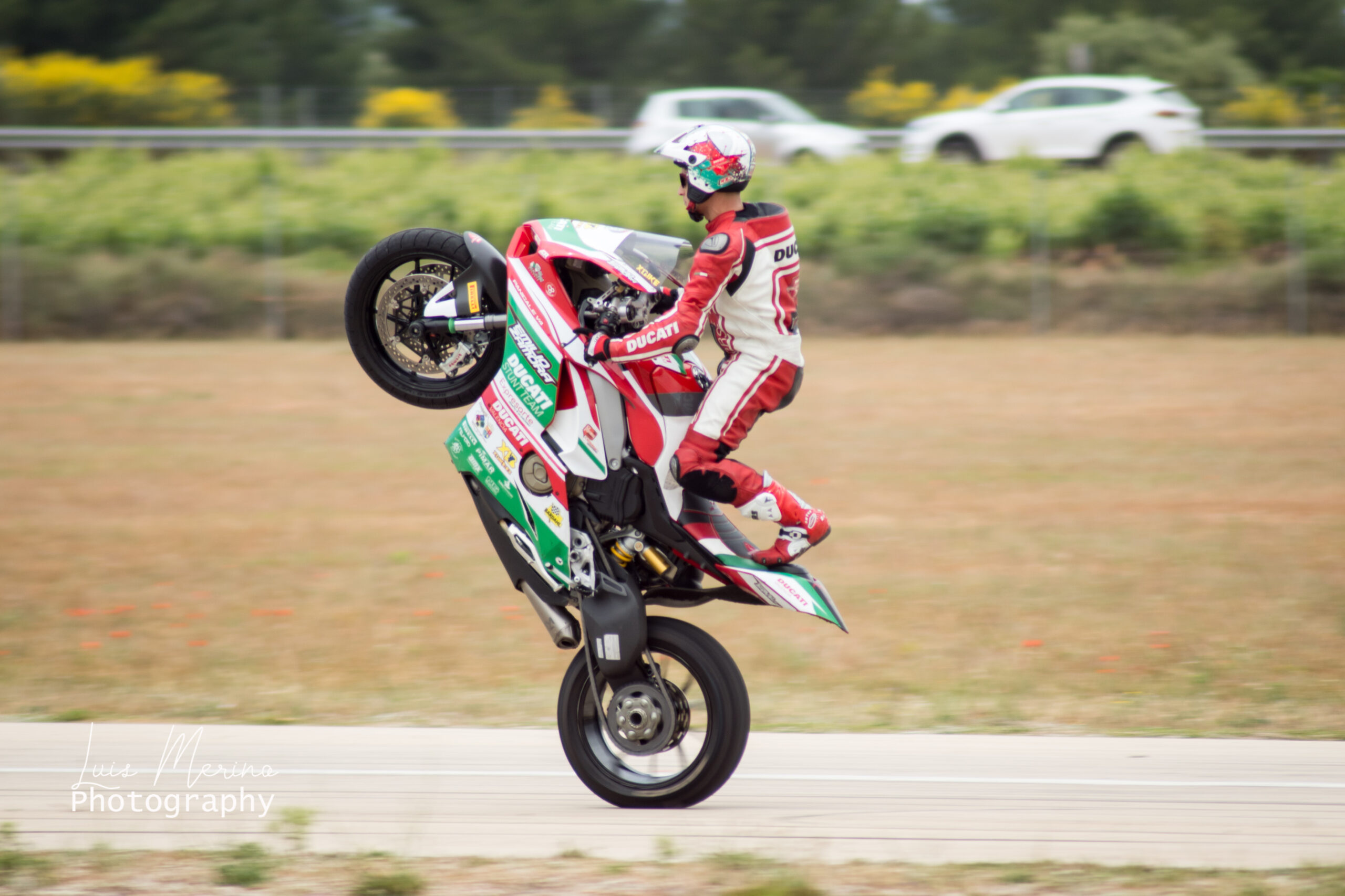 025_CEVA REQUENA_CAMPEONATO_VUELO_ACROBATICO_AERODROMO_EL REBOLLAR_REQUENA_EMILIO_ZAMORA_DUCATI_STUNT_TEAM_MOTOR_SHOW_ESPECTACULO_FOTO_LUIS_MERINO_HERRAIZ_2019