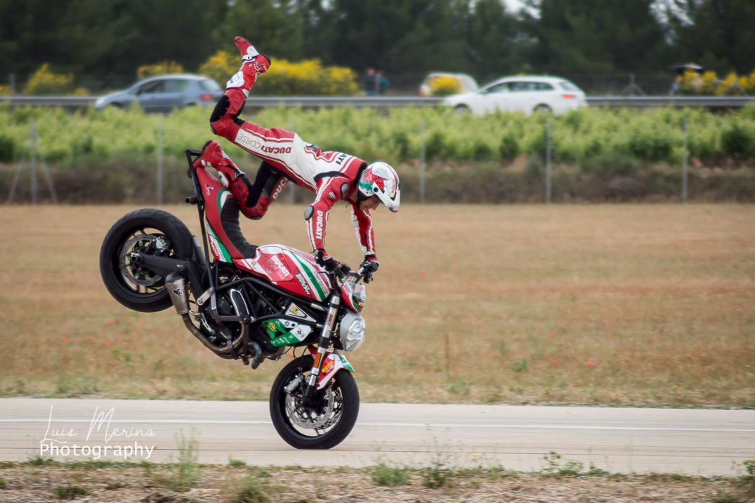 033_CEVA REQUENA_CAMPEONATO_VUELO_ACROBATICO_AERODROMO_EL REBOLLAR_REQUENA_EMILIO_ZAMORA_DUCATI_STUNT_TEAM_MOTOR_SHOW_ESPECTACULO_FOTO_LUIS_MERINO_HERRAIZ_2019