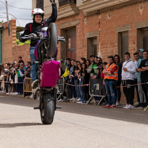 CASASIMARRO_DUCATI_STUNT_TEAM_EMILIO_ZAMORA_MOTOS_RUTAMOTERA_MOTOCICLISMO_FIESTA_10