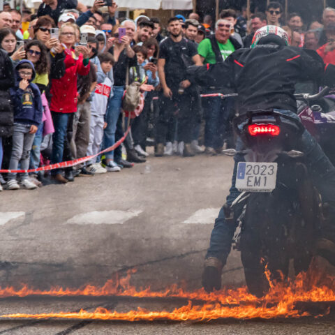 CASASIMARRO_DUCATI_STUNT_TEAM_EMILIO_ZAMORA_MOTOS_RUTAMOTERA_MOTOCICLISMO_FIESTA_115