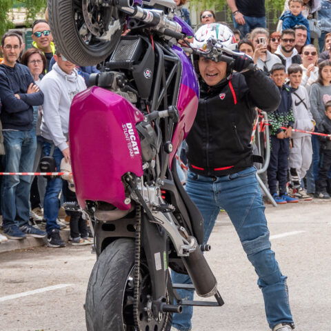 CASASIMARRO_DUCATI_STUNT_TEAM_EMILIO_ZAMORA_MOTOS_RUTAMOTERA_MOTOCICLISMO_FIESTA_21