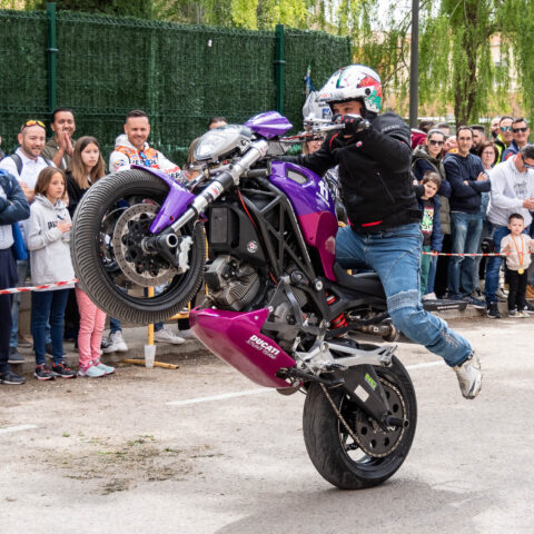 CASASIMARRO_DUCATI_STUNT_TEAM_EMILIO_ZAMORA_MOTOS_RUTAMOTERA_MOTOCICLISMO_FIESTA_22