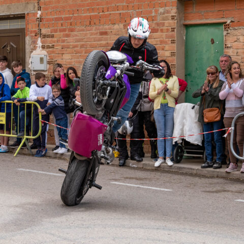 CASASIMARRO_DUCATI_STUNT_TEAM_EMILIO_ZAMORA_MOTOS_RUTAMOTERA_MOTOCICLISMO_FIESTA_30