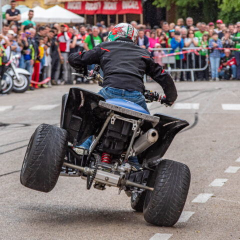 CASASIMARRO_DUCATI_STUNT_TEAM_EMILIO_ZAMORA_MOTOS_RUTAMOTERA_MOTOCICLISMO_FIESTA_79