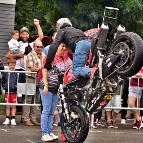 EXHIBICION_MOTO_DUCATI_STUNT_TEAM_EMILIO_ZAMORA_ABADIÑO_MATINEA_MOTOR_SHOW_2023_16