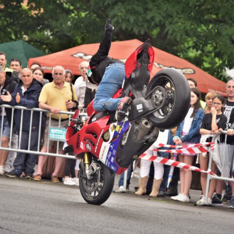 EXHIBICION_MOTO_DUCATI_STUNT_TEAM_EMILIO_ZAMORA_ABADIÑO_MATINEA_MOTOR_SHOW_2023_23