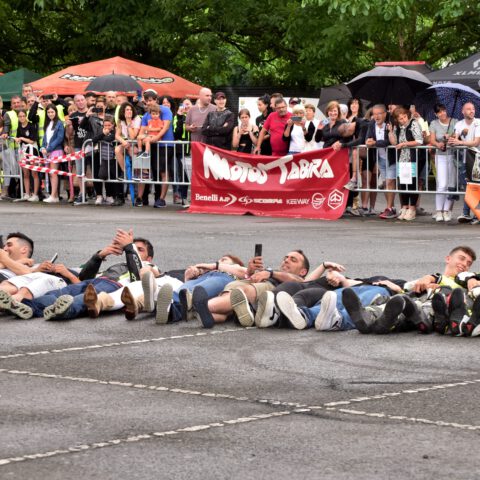 EXHIBICION_MOTO_DUCATI_STUNT_TEAM_EMILIO_ZAMORA_ABADIÑO_MATINEA_MOTOR_SHOW_2023_33