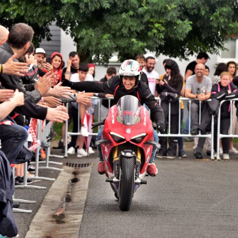 EXHIBICION_MOTO_DUCATI_STUNT_TEAM_EMILIO_ZAMORA_ABADIÑO_MATINEA_MOTOR_SHOW_2023_42