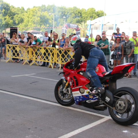 MARBELLA_MALAGA_CONCENTRACION_MOTERA_DUCATI_STUNT_TEAM_EMILIO_ZAMORA_2023_27