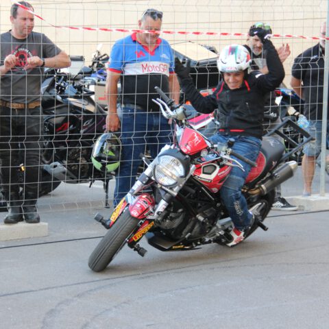 MARBELLA_MALAGA_CONCENTRACION_MOTERA_DUCATI_STUNT_TEAM_EMILIO_ZAMORA_2023_55