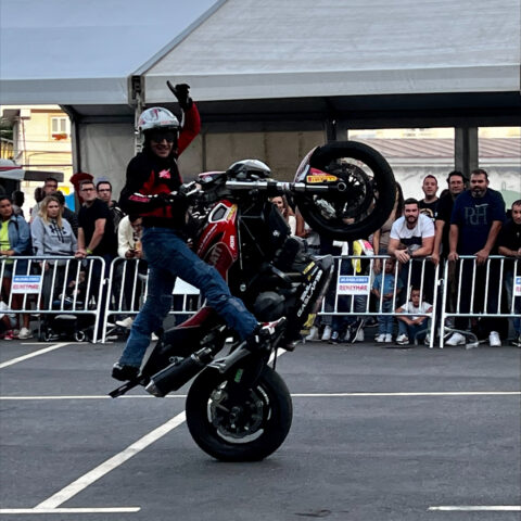 VALDODUBRA_CONCENTRACION2023_DUCATI_STUNT_TEAM_EMILIO_ZAMORA_MOTOR_SHOW_11