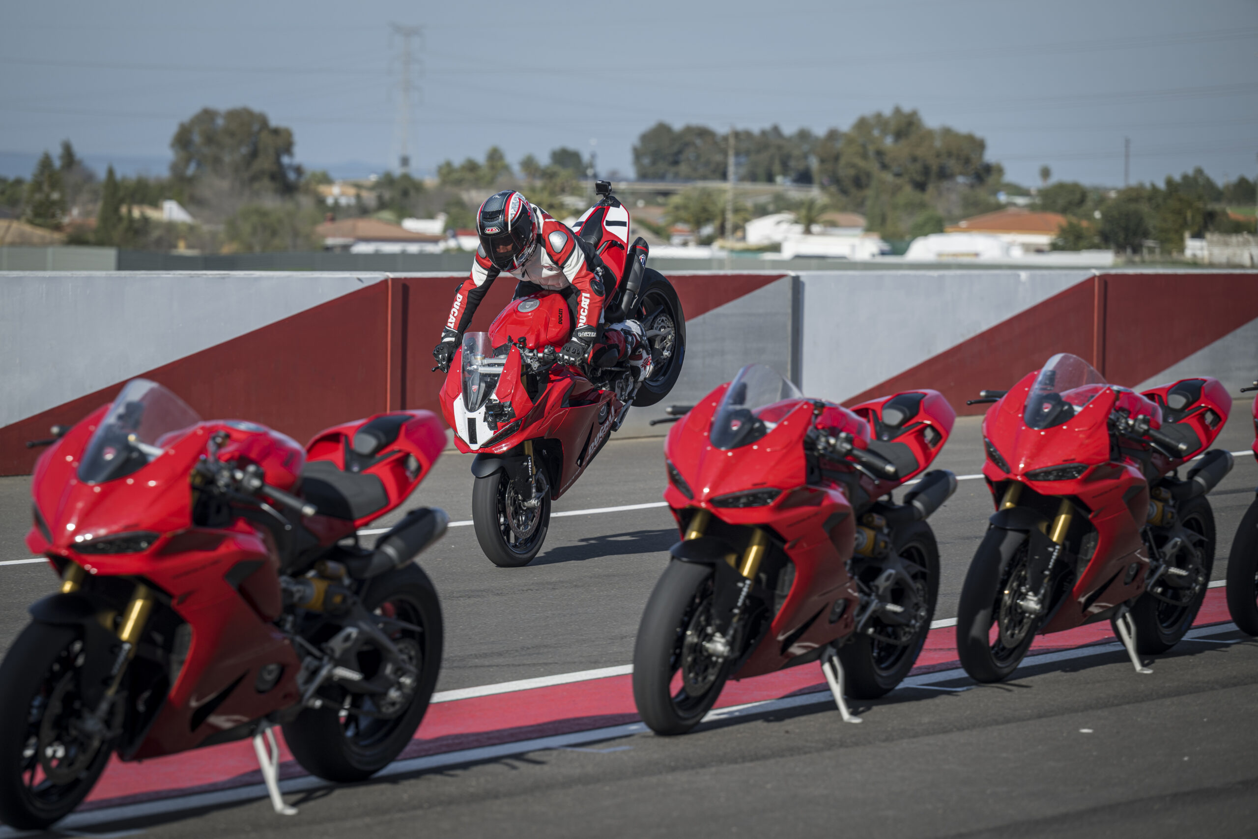Nueva Ducati Panigale V2… equilibrio perfecto!!